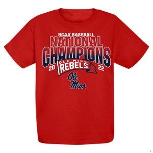 Gildan "Ole Miss Rebels" Unisex T-Shirt / Red M-2XL